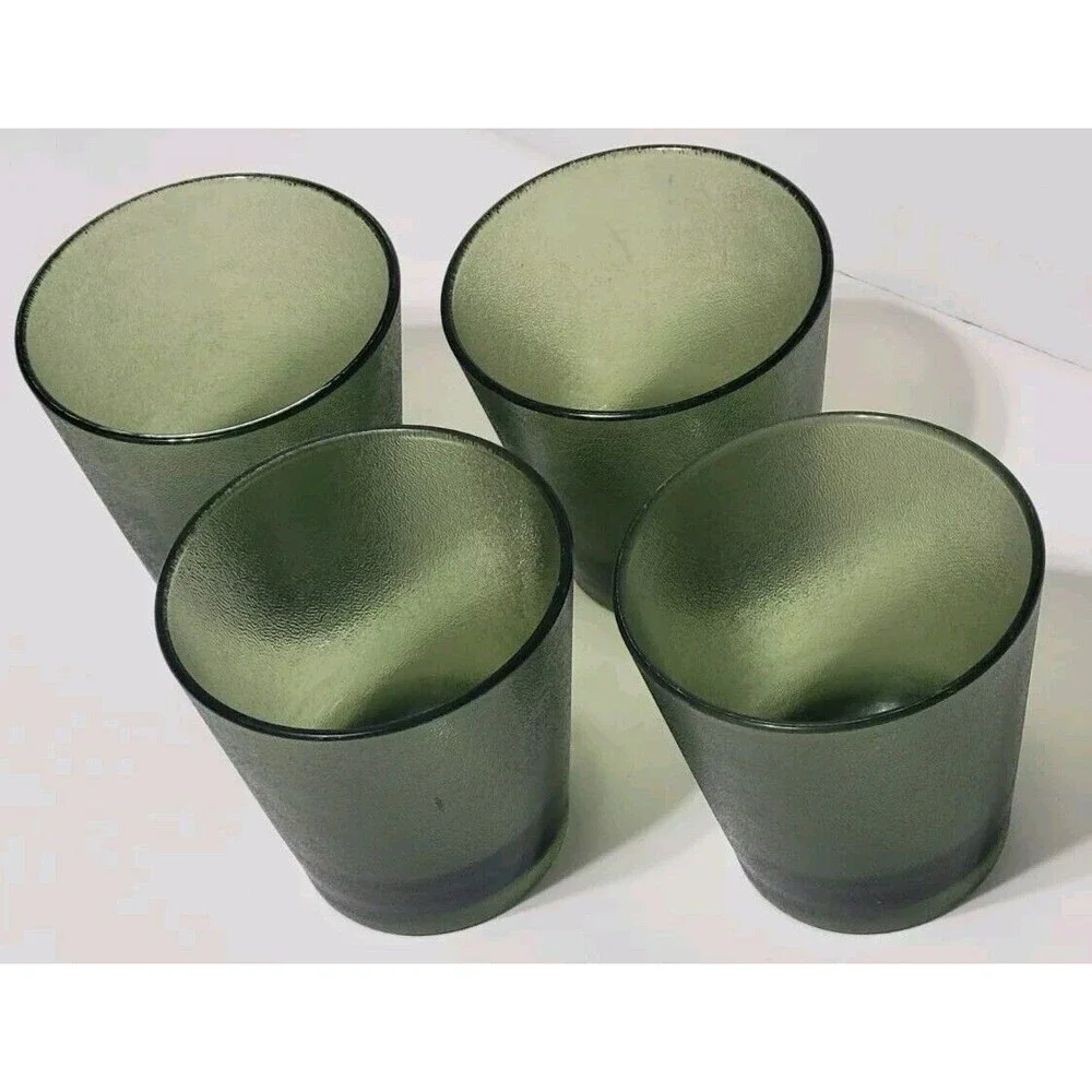 Vintage Boonton Green Plastic Restaurant Cocktail Cup Small USA 32-10 Set of 4